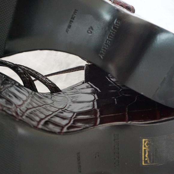 Burberry Brown Crocodile Runway Margaret Platform Sandals - Picture 10 of 10